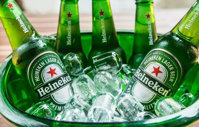 HEİNEKEN